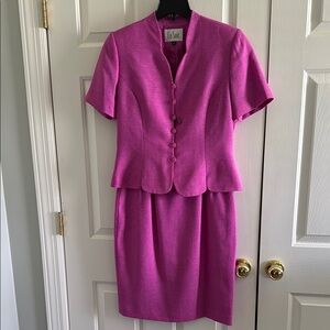 Le Suit Women's Pink Skirt Suit